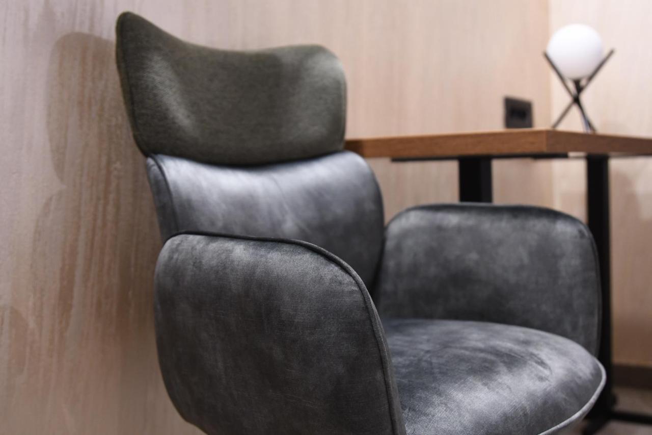 Kame Hotel Belgrade,贝尔格莱德凯美酒店 Ledine Екстериор снимка