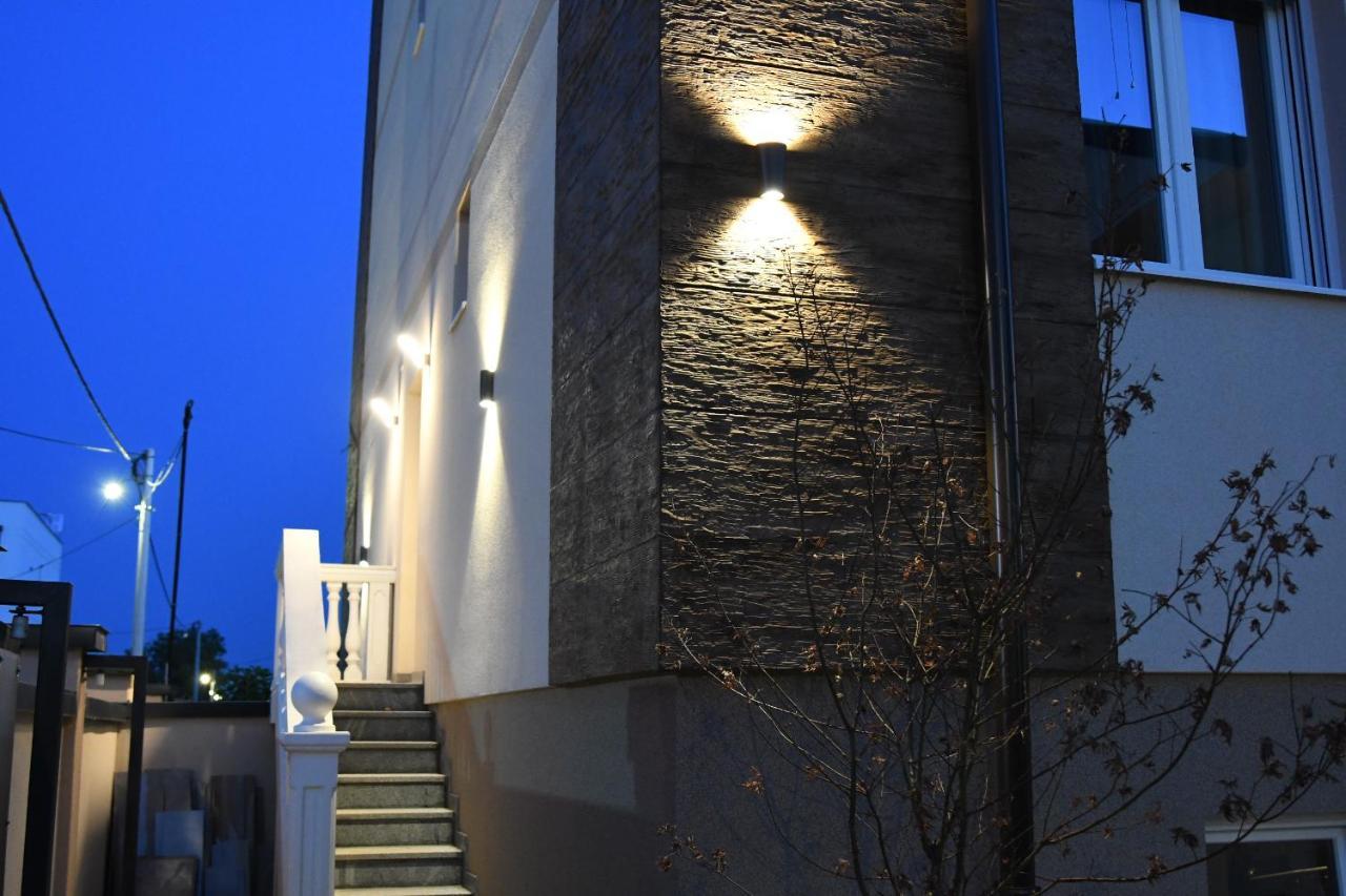 Kame Hotel Belgrade,贝尔格莱德凯美酒店 Ledine Екстериор снимка