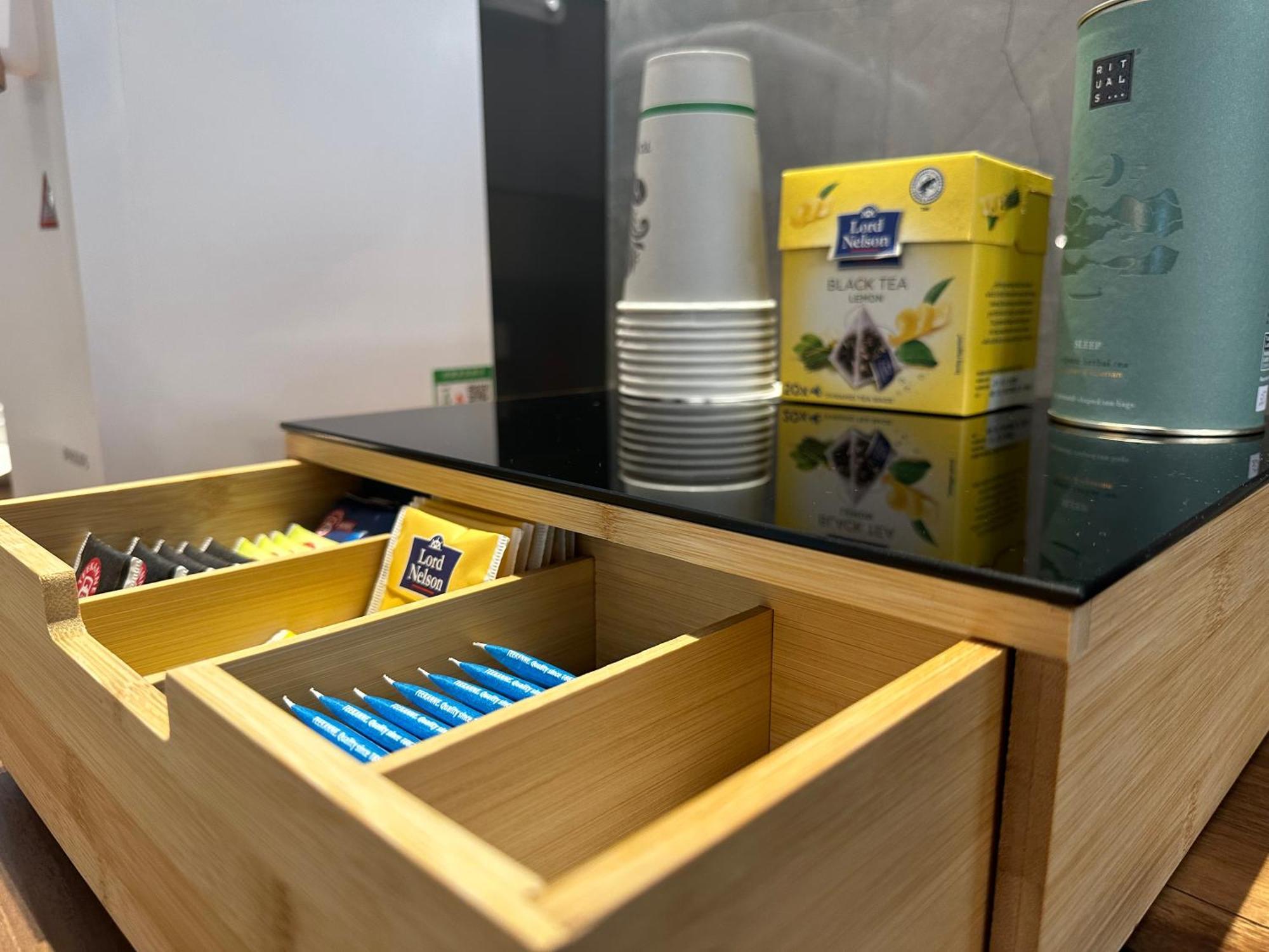 Kame Hotel Belgrade,贝尔格莱德凯美酒店 Ledine Екстериор снимка