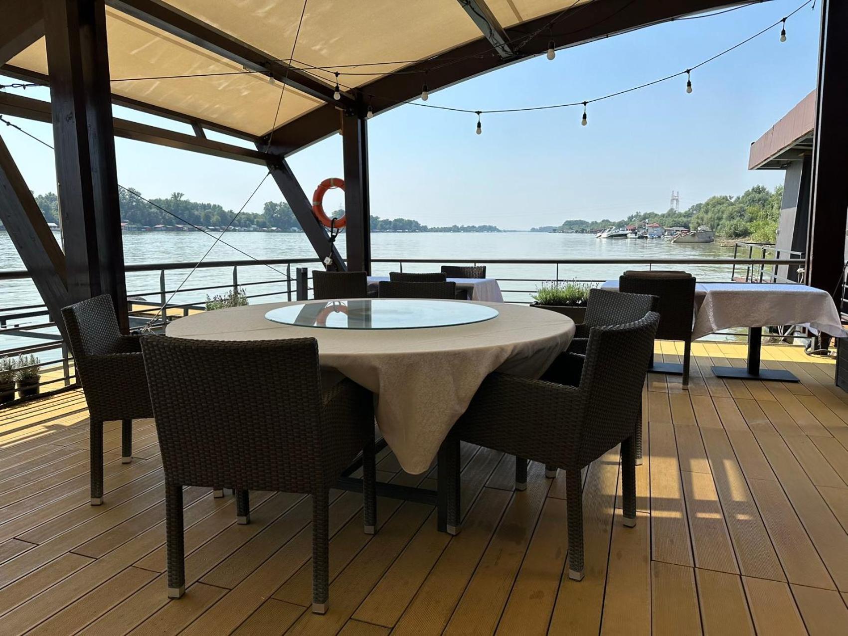 Kame Hotel Belgrade,贝尔格莱德凯美酒店 Ledine Екстериор снимка